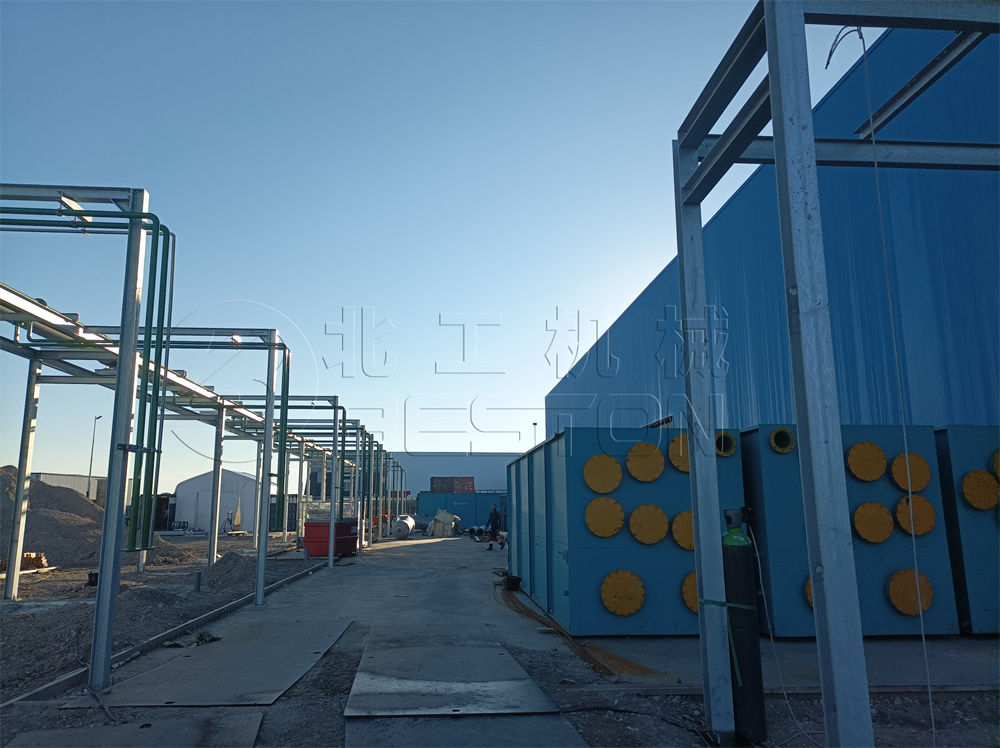 印度10噸廢塑料煉油設(shè)備項目第1張
