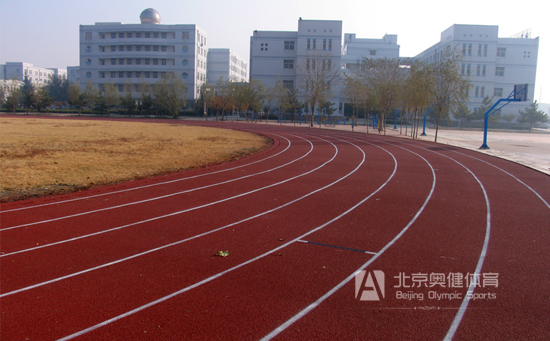 透氣型塑膠跑道放樣、畫(huà)線(xiàn)