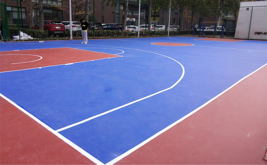 其實影響丙烯酸籃球場地價格還要看基礎情況