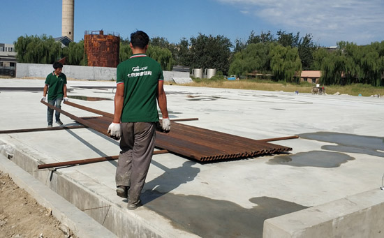 球場圍欄網(wǎng)安裝步驟及技巧