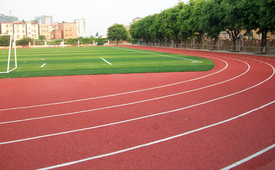 學(xué)校塑膠跑道操場