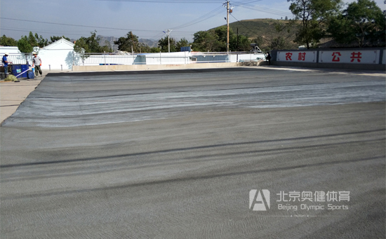 彈性丙烯酸籃球場粗彈層