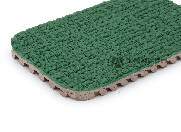 學校操場塑膠跑道-預(yù)制型跑道圖片