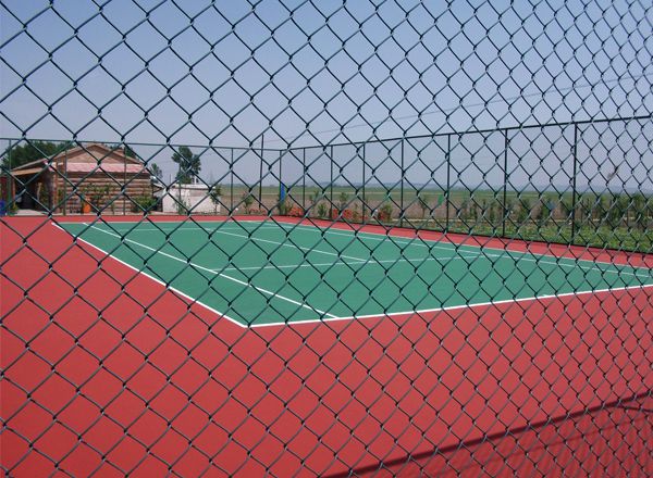 網(wǎng)球場圍網(wǎng)護欄