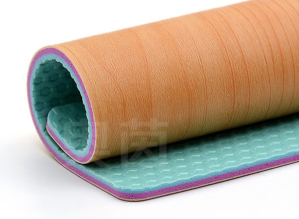 pvc塑膠運動地板-楓木紋